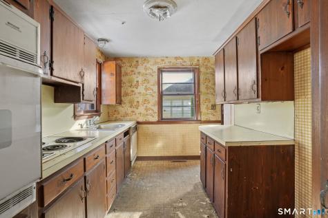 26 George Washington Turnpike Burlington CT 06013