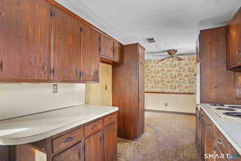 26 George Washington Turnpike Burlington CT 06013