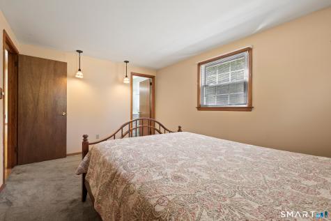 10 Susan Road Vernon CT 06066