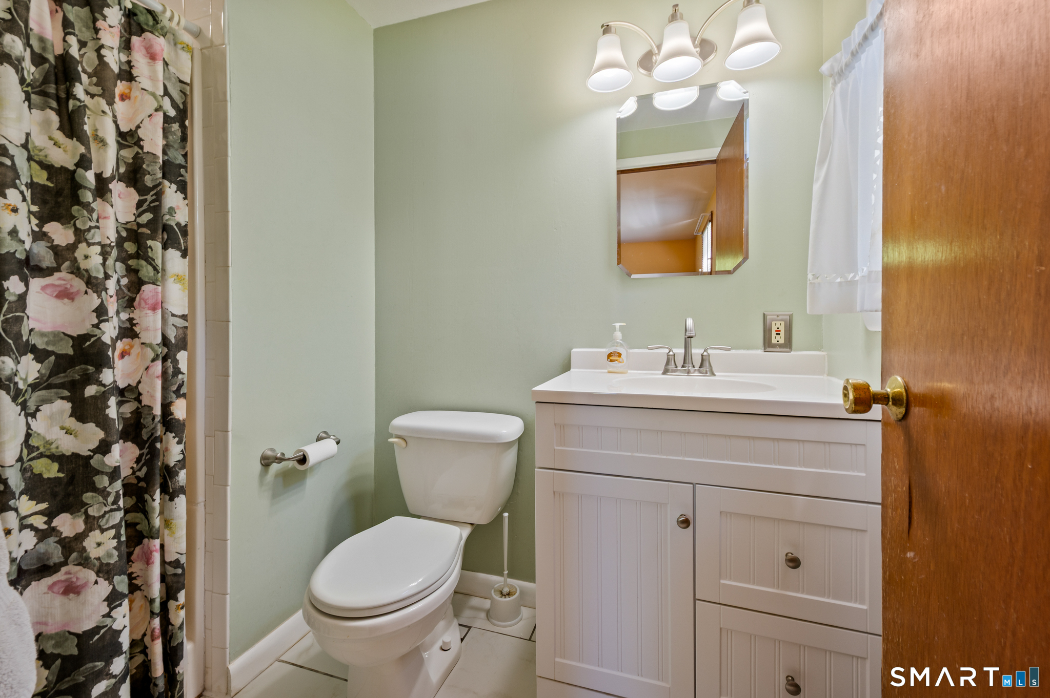 10 Susan Road Vernon CT 06066
