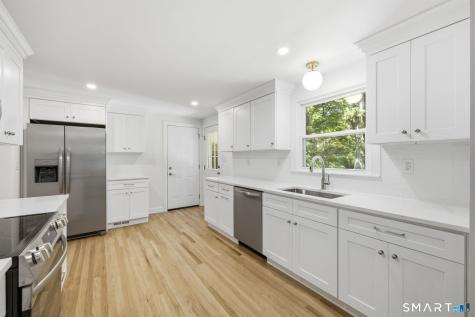 16 Chadwick Drive Old Lyme CT 06371