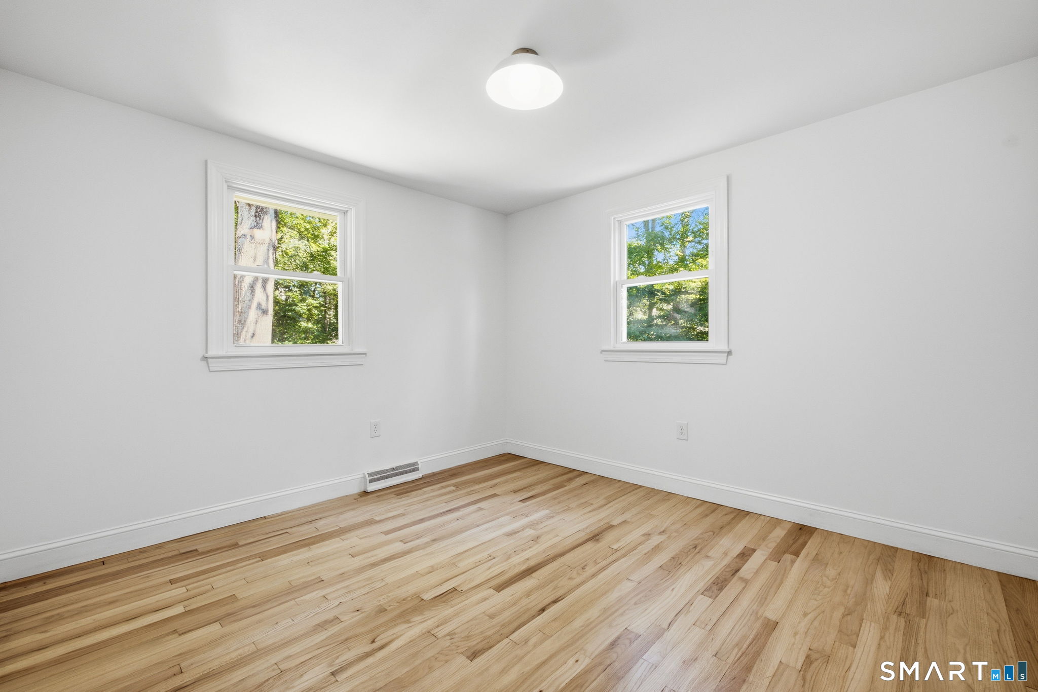 16 Chadwick Drive Old Lyme CT 06371