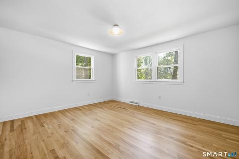 16 Chadwick Drive Old Lyme CT 06371
