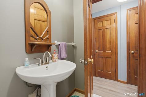 109 Warner Road Berlin CT 06037