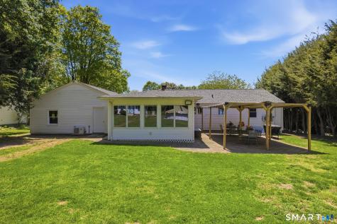 25 Hilltop Drive Portland CT 06480