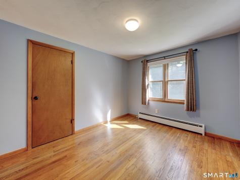 1 Carmella Terrace Enfield CT 06082