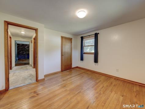 1 Carmella Terrace Enfield CT 06082