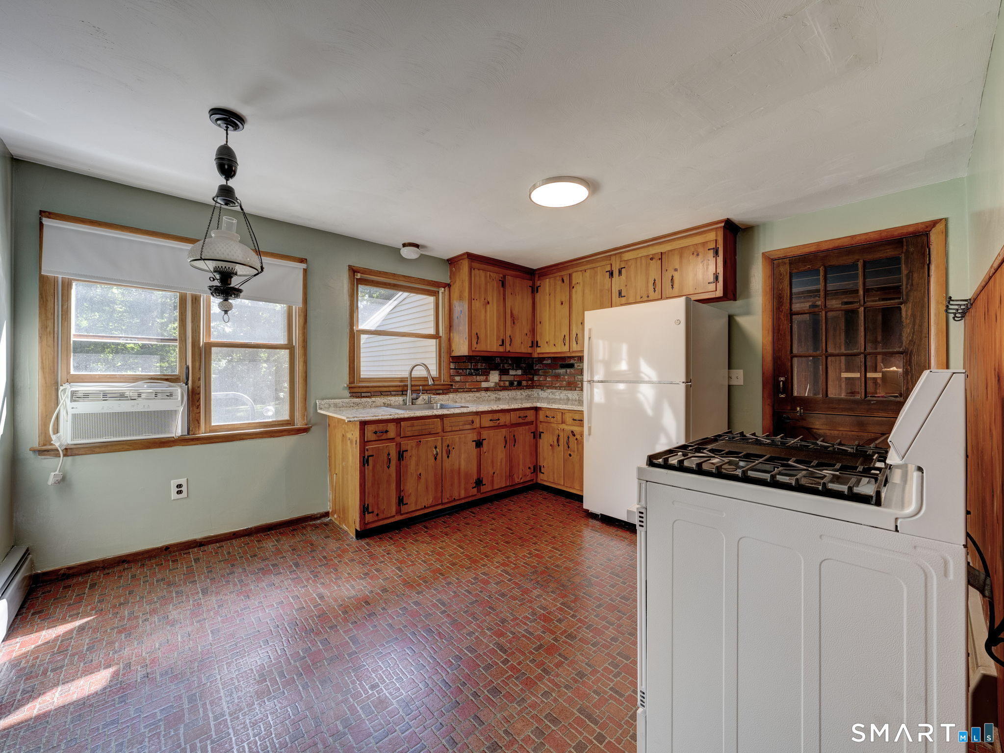 1 Carmella Terrace Enfield CT 06082