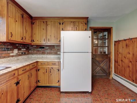 1 Carmella Terrace Enfield CT 06082