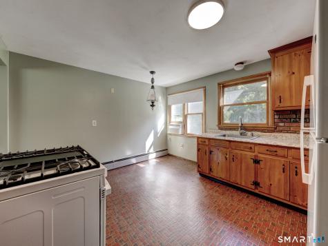 1 Carmella Terrace Enfield CT 06082
