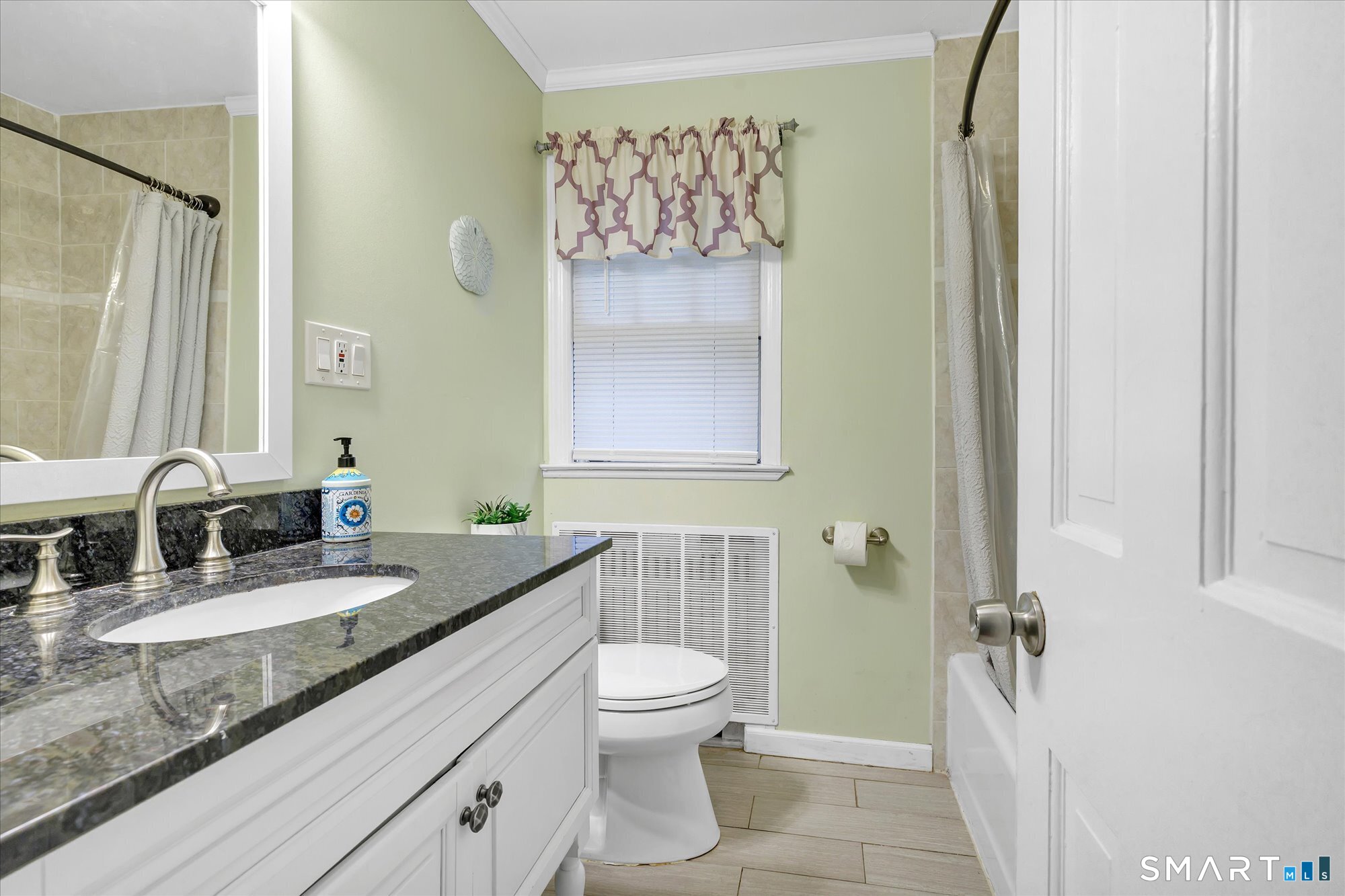 7 Thorburn Avenue Trumbull CT 06611