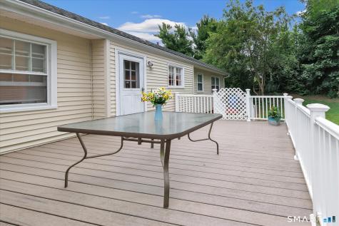 7 Thorburn Avenue Trumbull CT 06611
