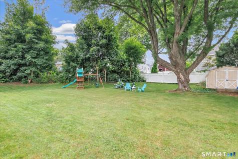 7 Thorburn Avenue Trumbull CT 06611