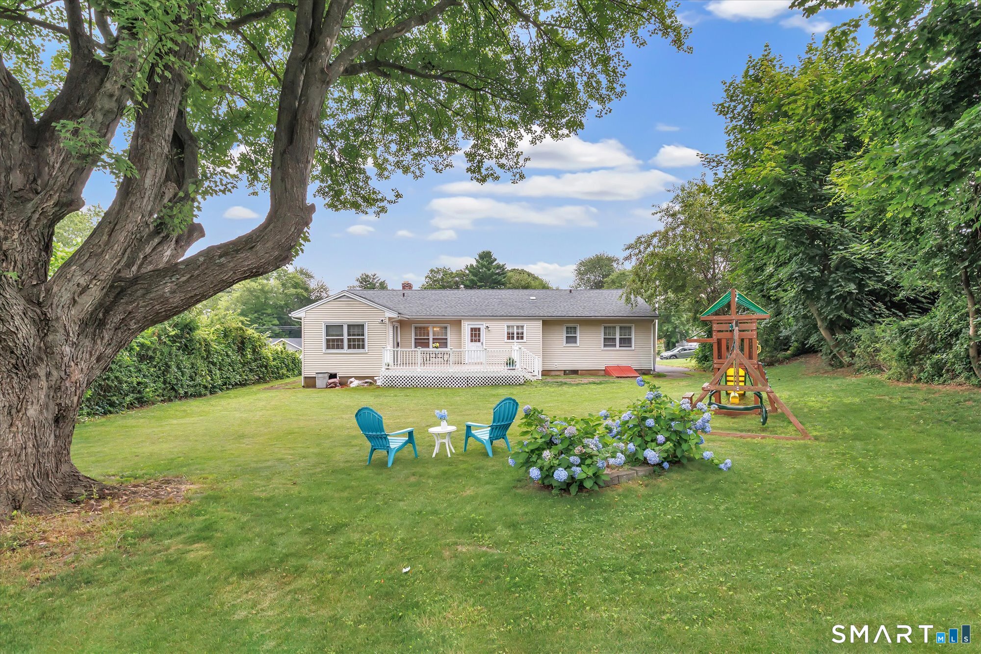 7 Thorburn Avenue Trumbull CT 06611