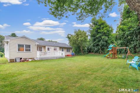 7 Thorburn Avenue Trumbull CT 06611