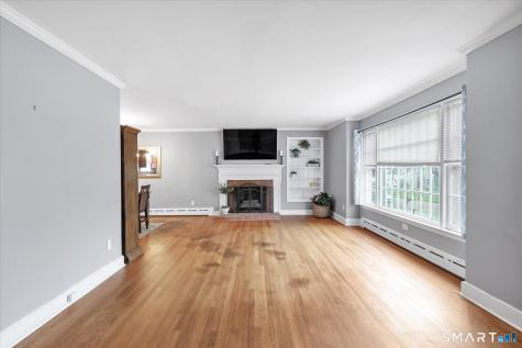 7 Thorburn Avenue Trumbull CT 06611