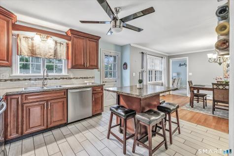 7 Thorburn Avenue Trumbull CT 06611