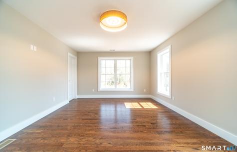 6 Beechwood Drive Essex CT 06442
