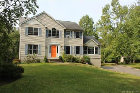 10 Aja Lane New Milford CT 06776