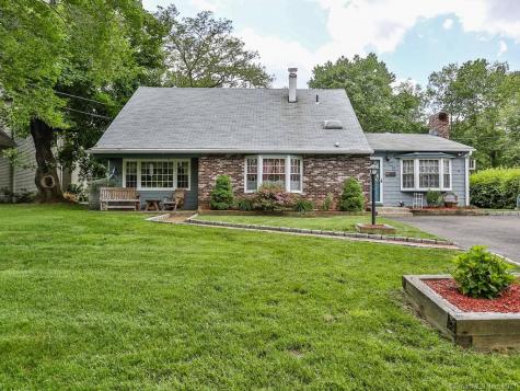 75 Harvester Road Fairfield CT 06825