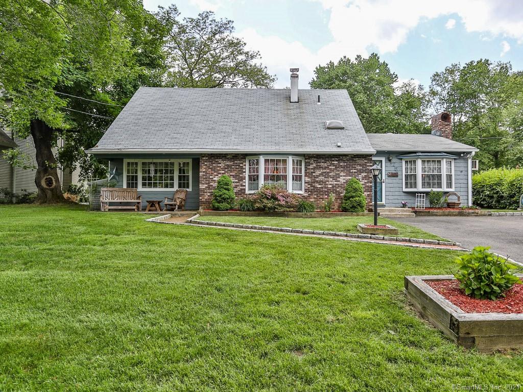 75 Harvester Road Fairfield CT 06825