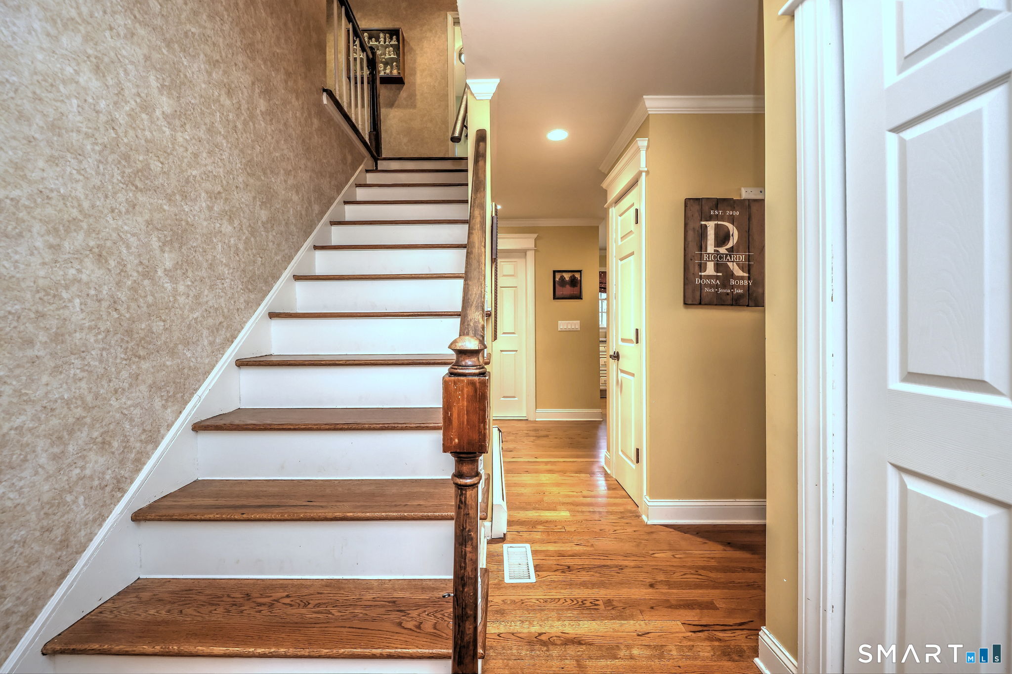 923 Garden Road Orange CT 06477