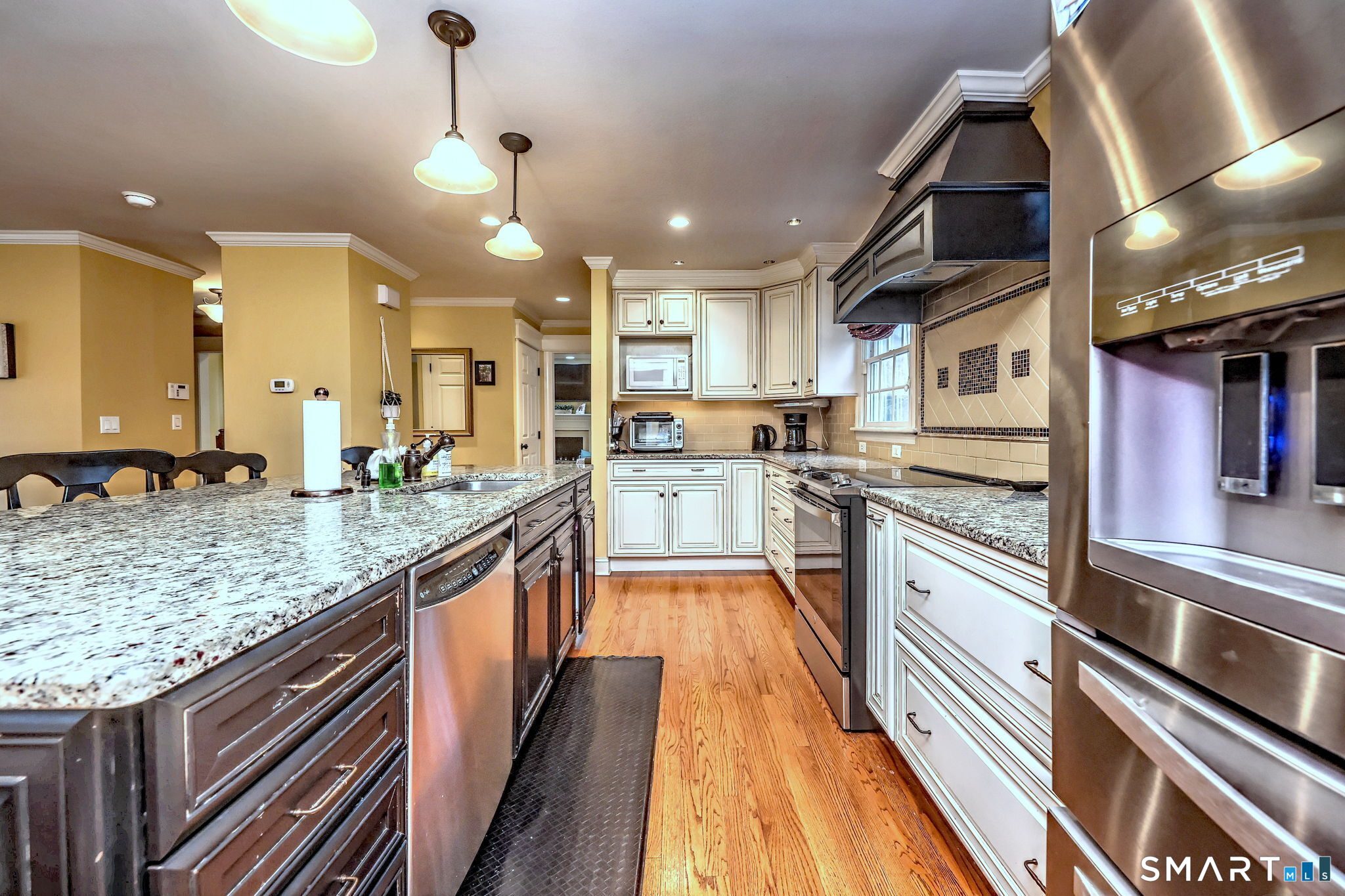 923 Garden Road Orange CT 06477