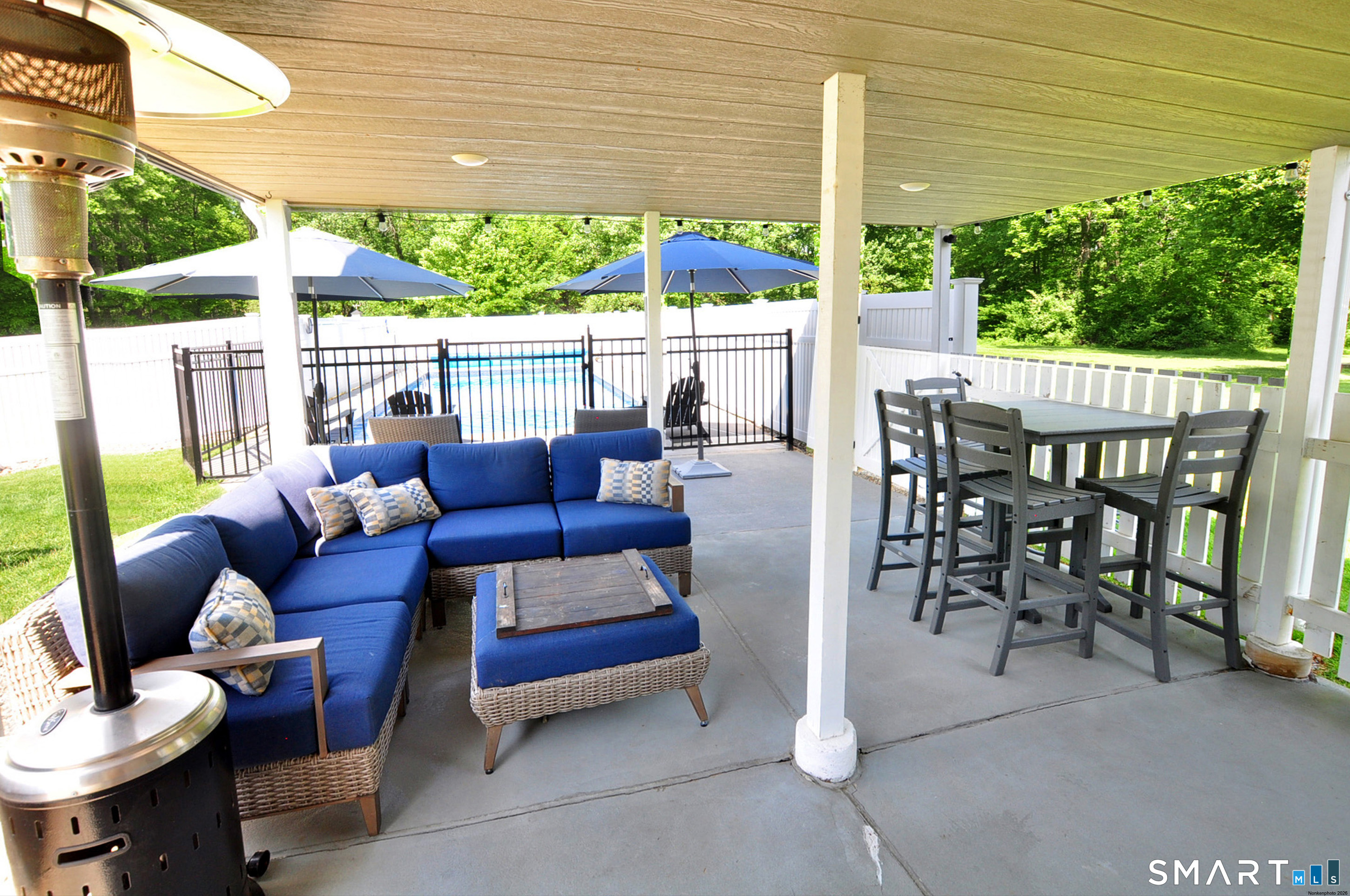 429 South Stone Street Suffield CT 06093