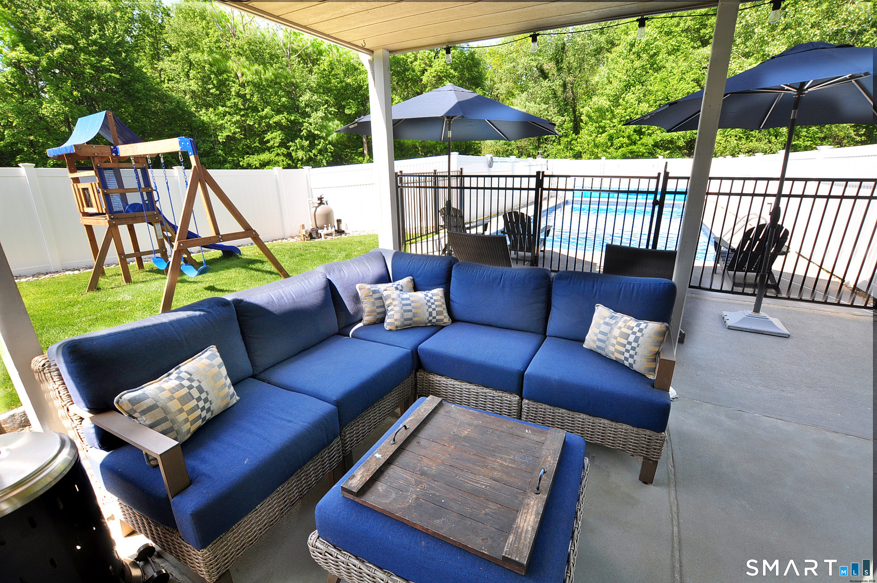 429 South Stone Street Suffield CT 06093