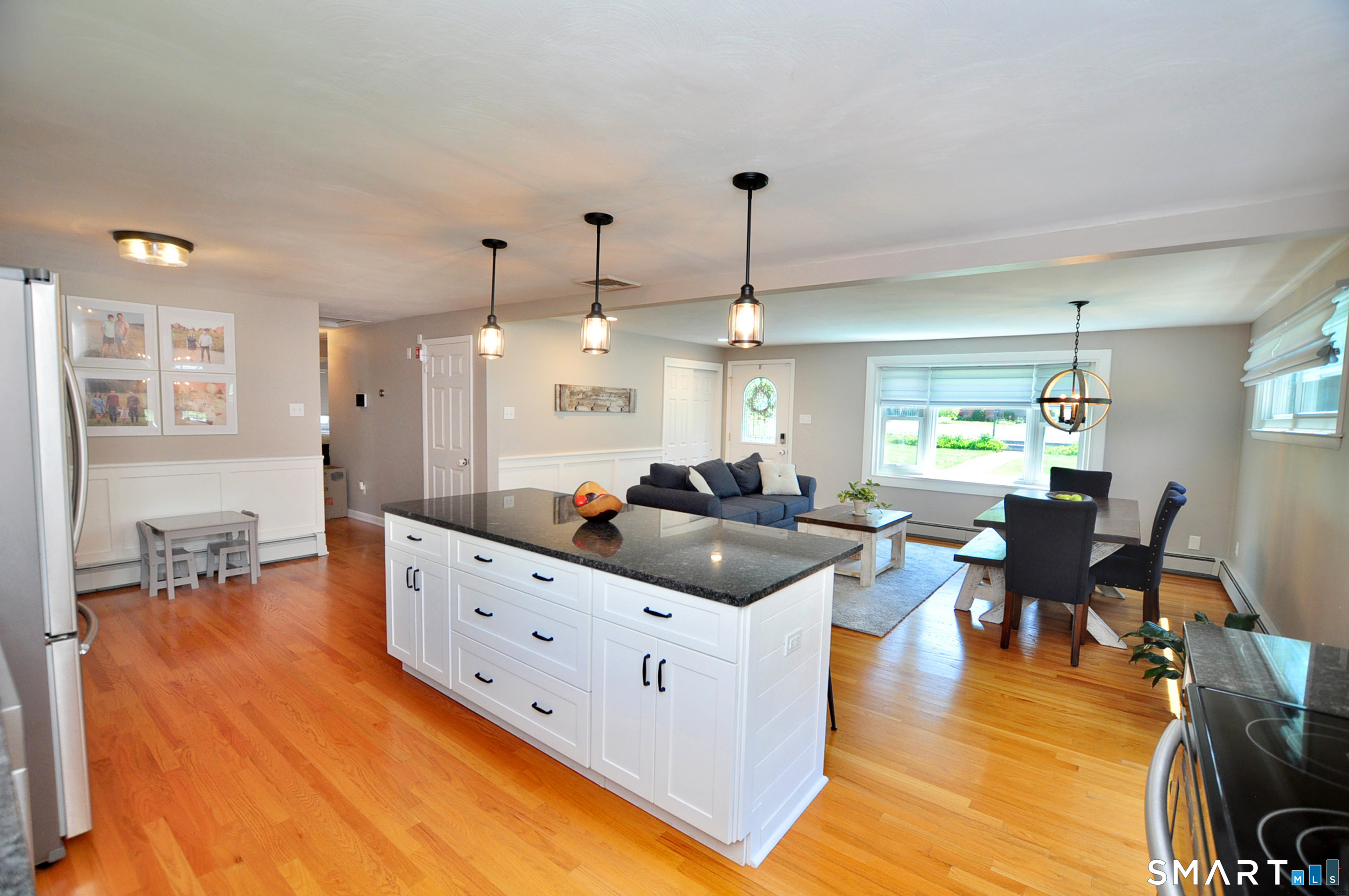 429 South Stone Street Suffield CT 06093