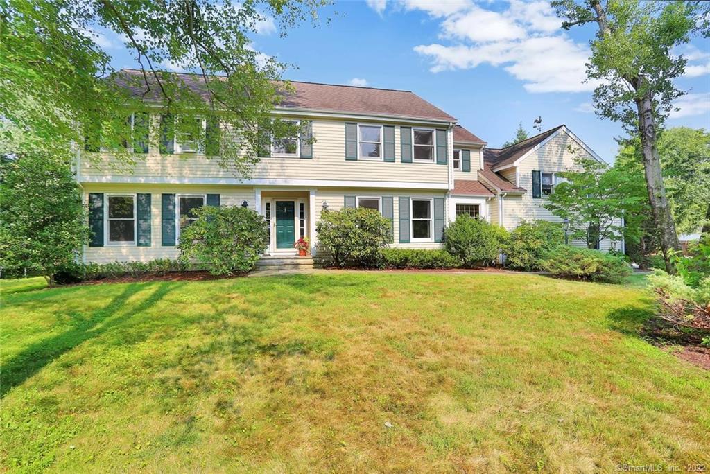 351 Jelliff Mill Road New Canaan CT 06840
