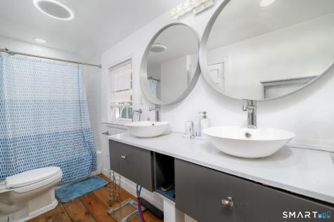 260 Parker Avenue Meriden CT 06450