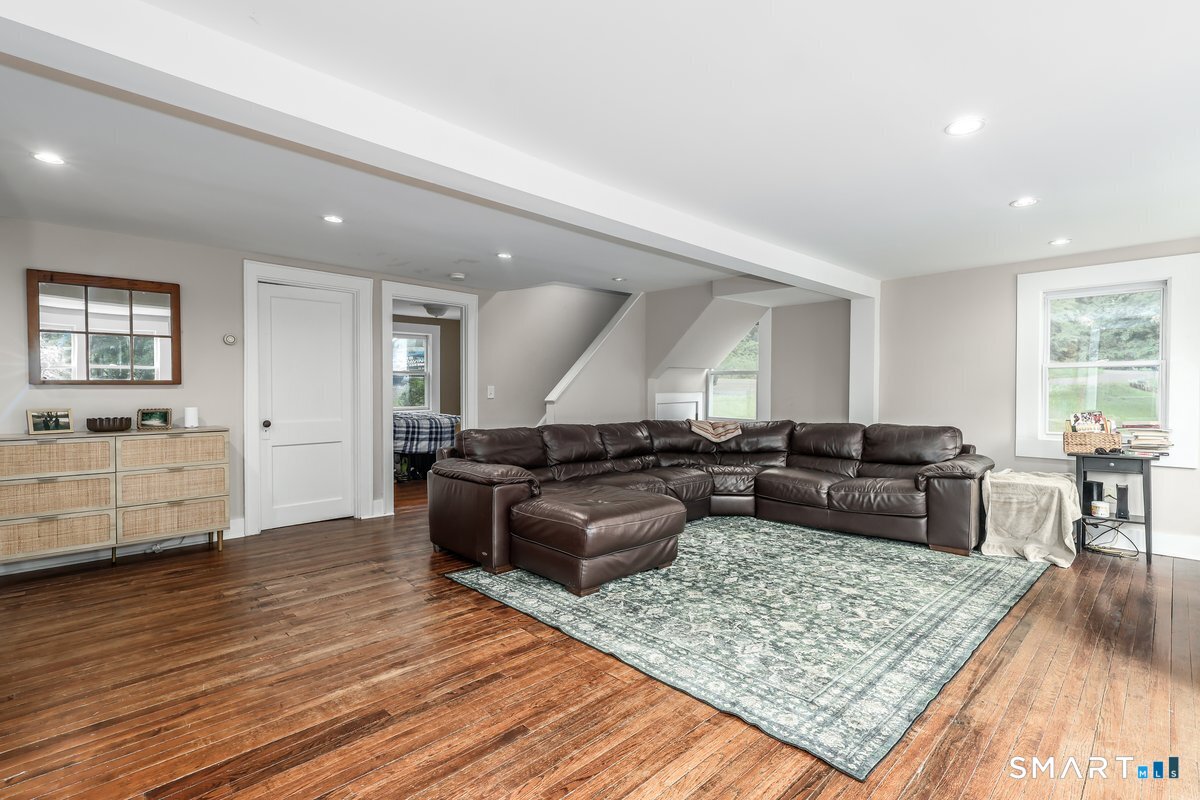 18 Hinckley Road Washington CT 06777