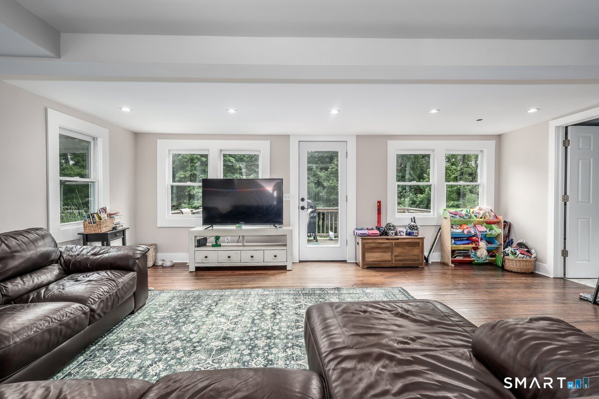 18 Hinckley Road Washington CT 06777