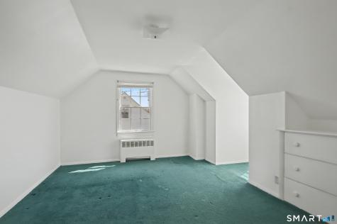 1 King Court Enfield CT 06082