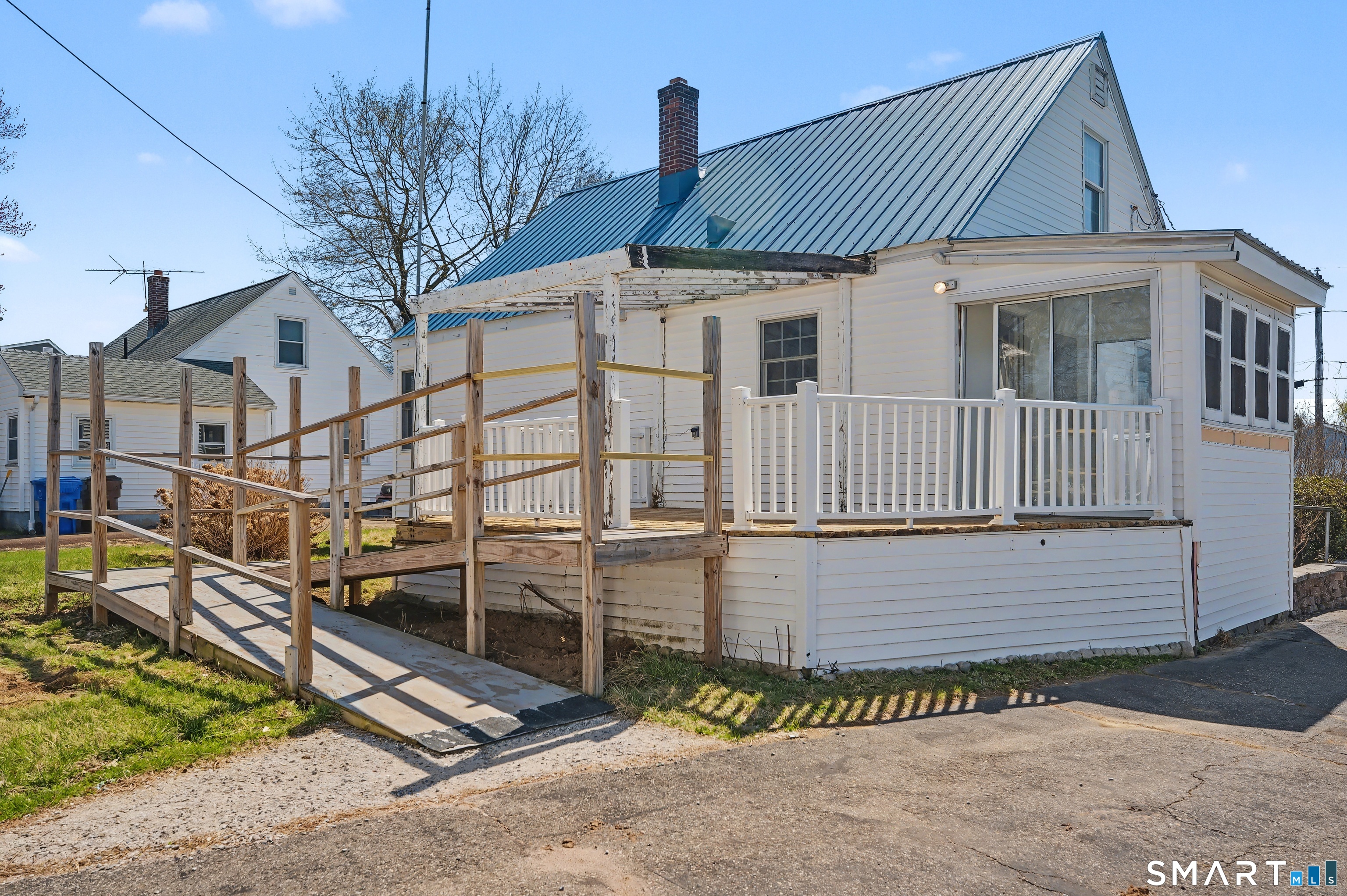 1 King Court Enfield CT 06082