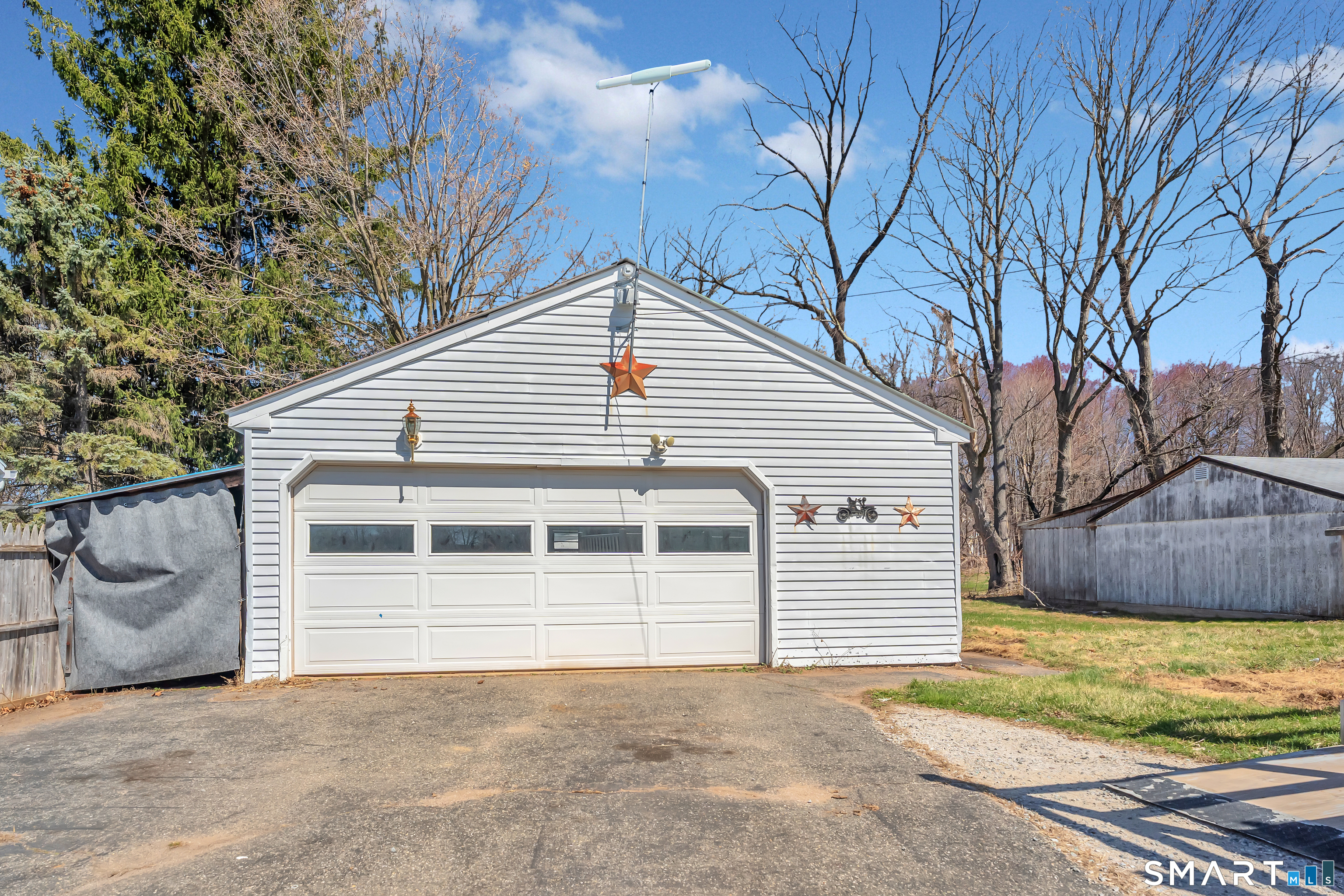 1 King Court Enfield CT 06082