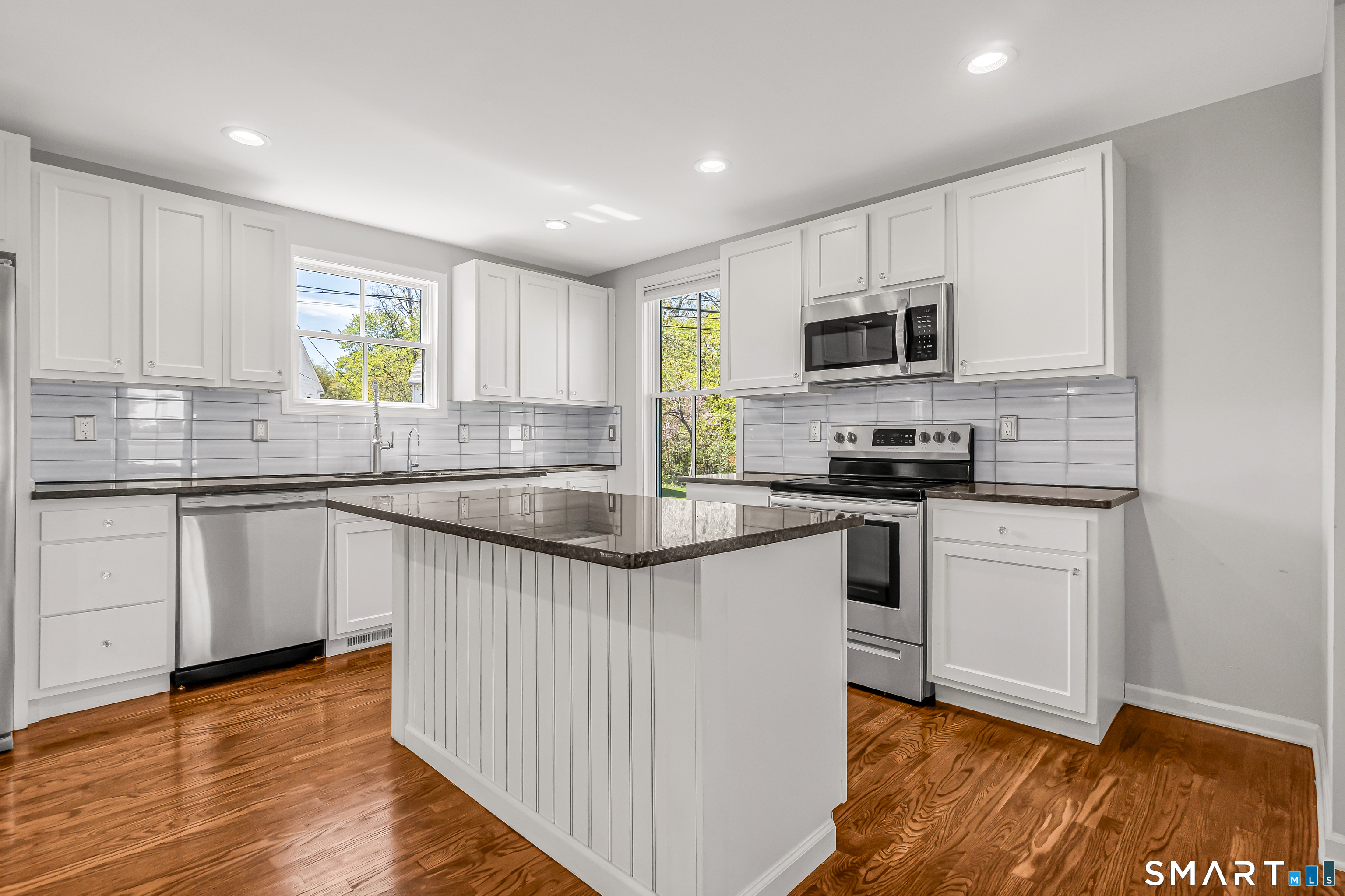 273 Brooklawn Avenue Bridgeport CT 06604