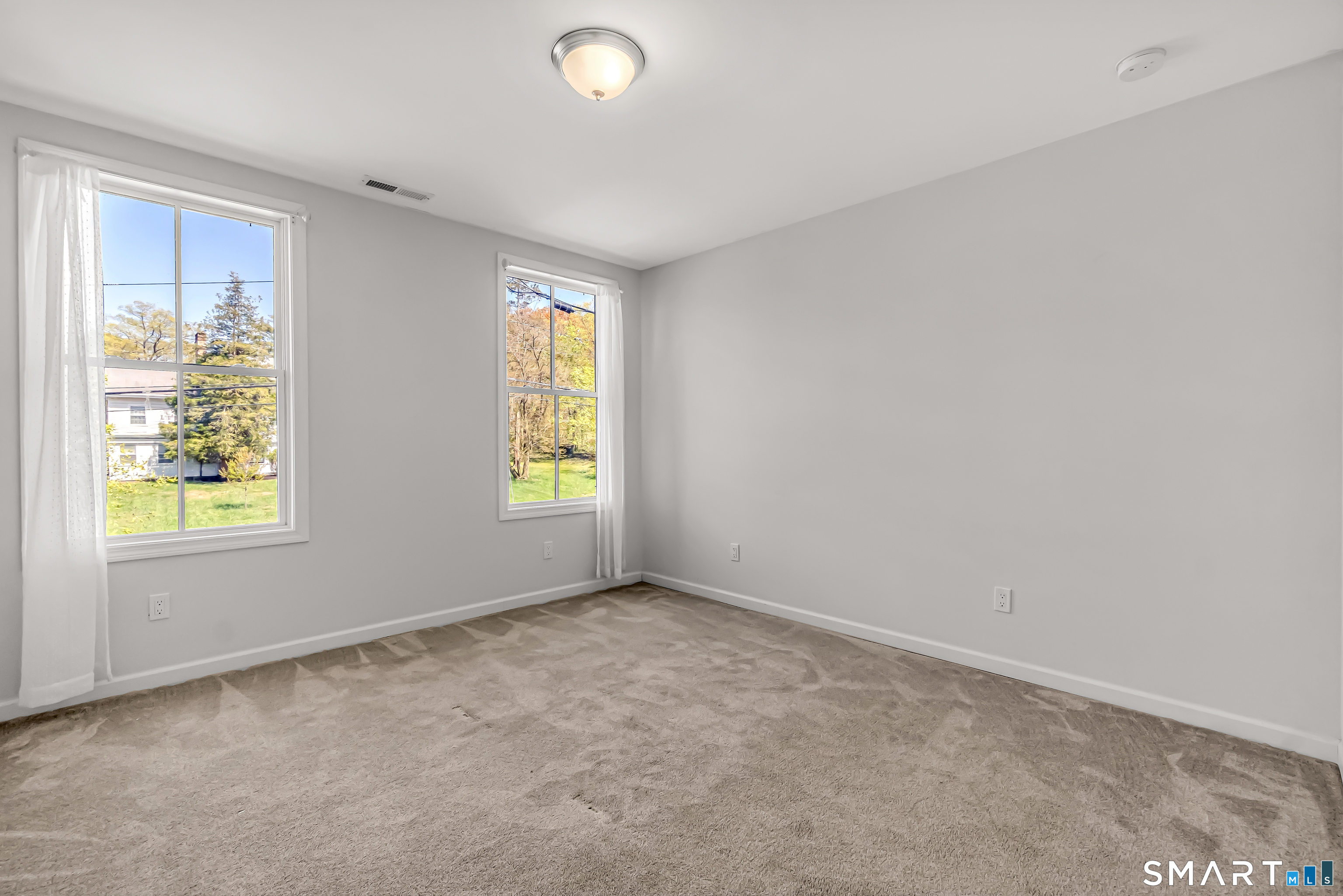 273 Brooklawn Avenue Bridgeport CT 06604
