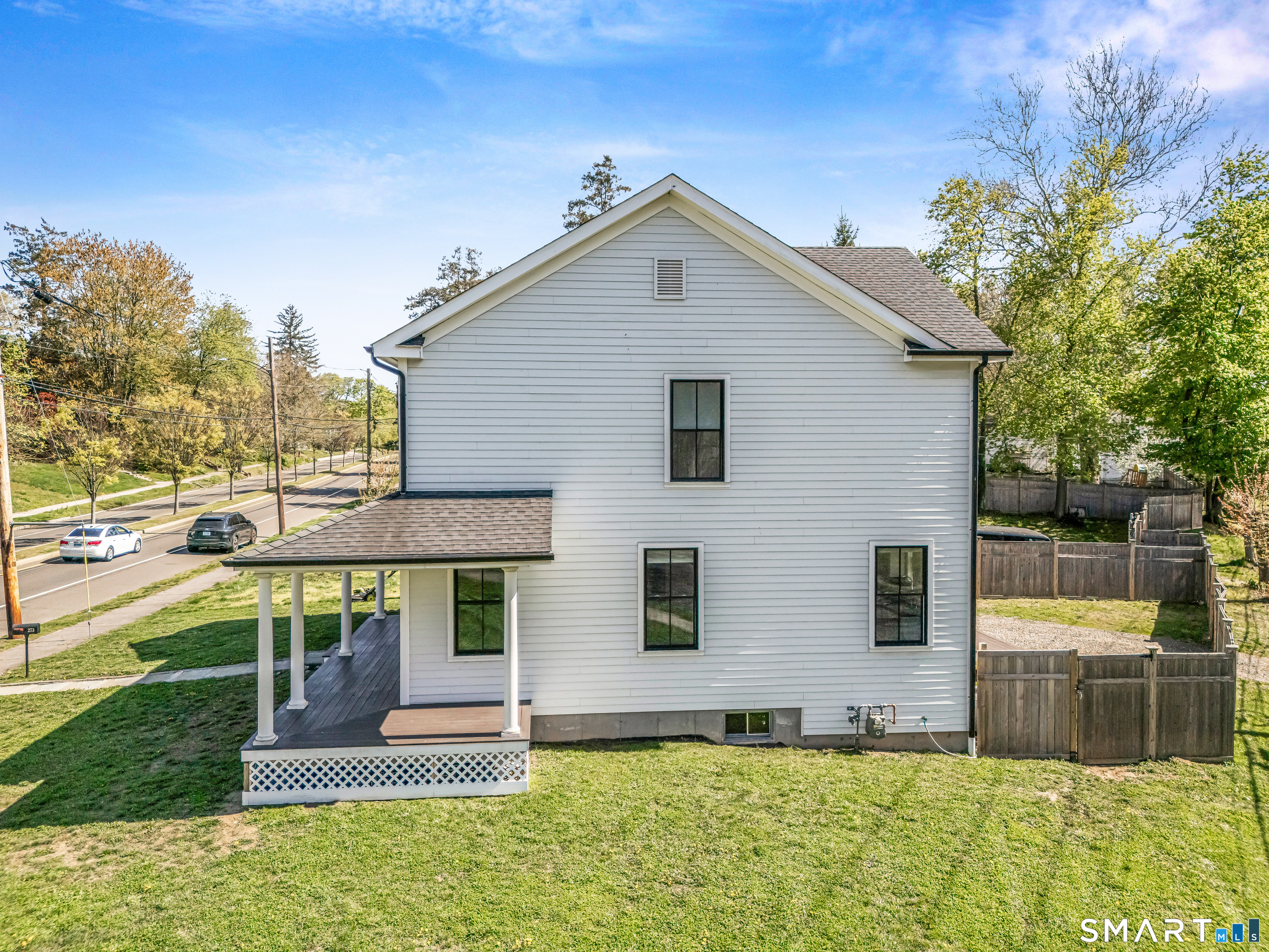 273 Brooklawn Avenue Bridgeport CT 06604