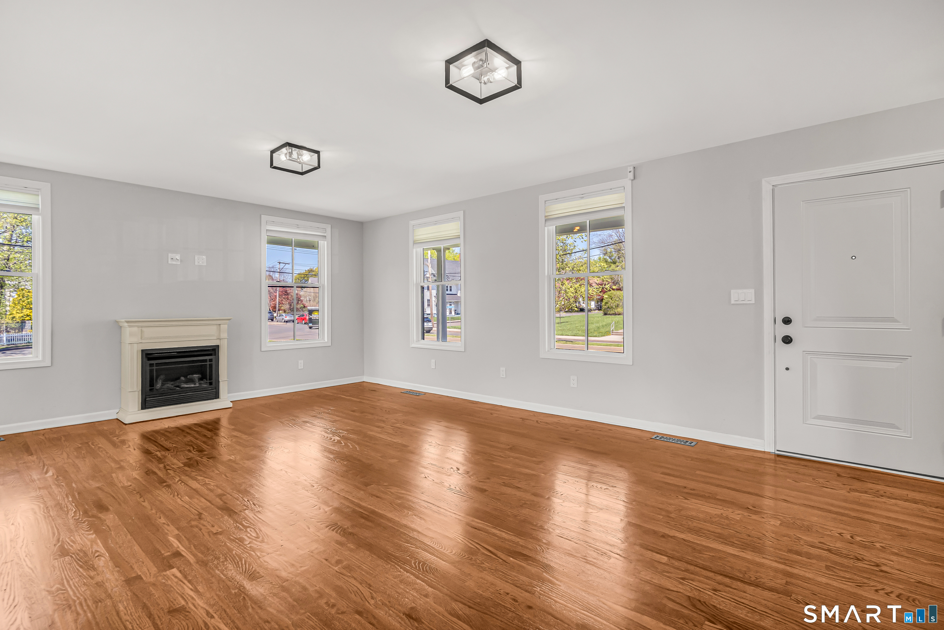273 Brooklawn Avenue Bridgeport CT 06604