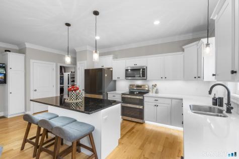 175 Ridgewood Road Middletown CT 06457