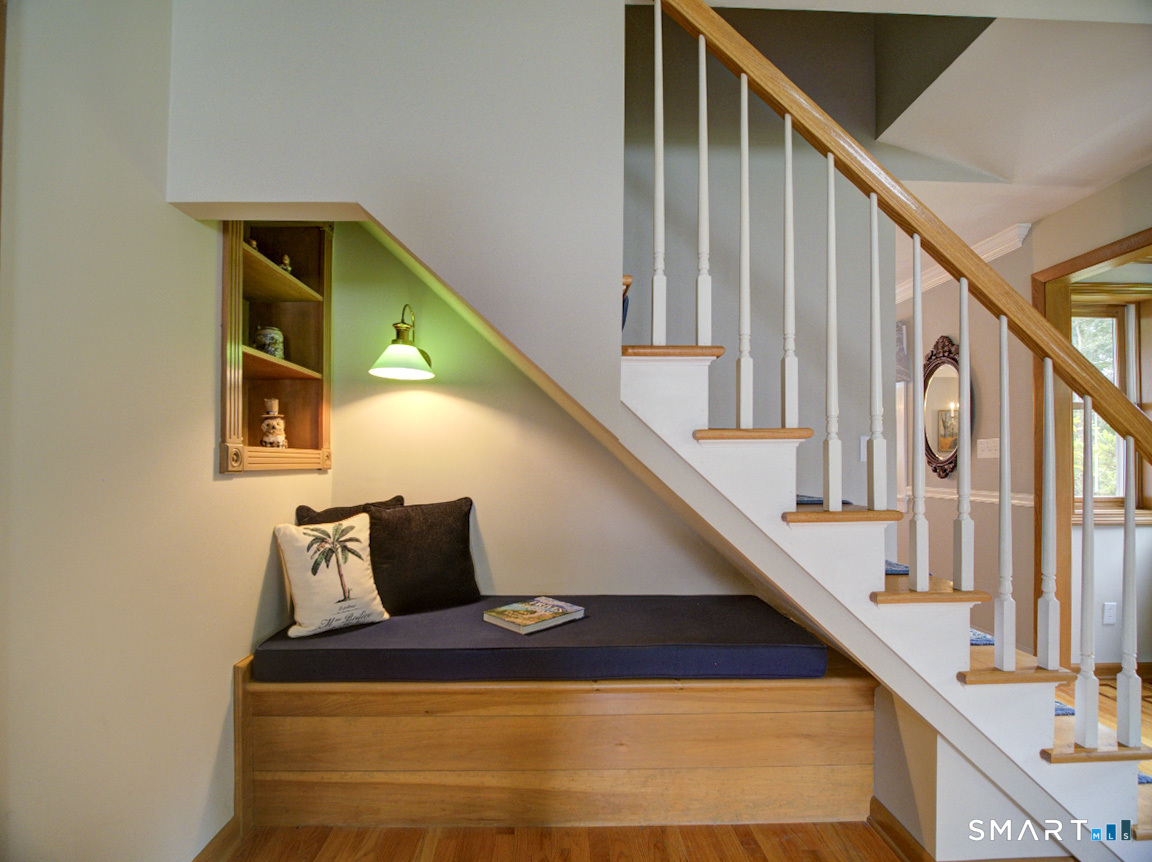 72 Willow Street Cheshire CT 06410