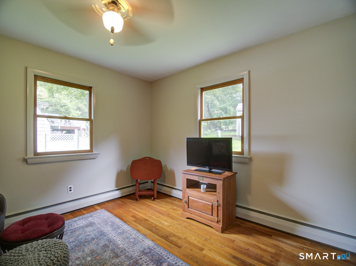 72 Willow Street Cheshire CT 06410