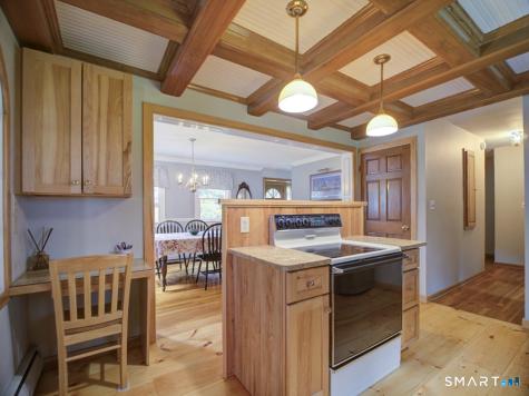 72 Willow Street Cheshire CT 06410