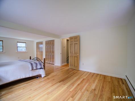 72 Willow Street Cheshire CT 06410