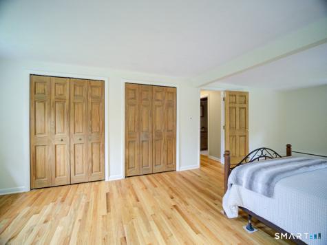 72 Willow Street Cheshire CT 06410