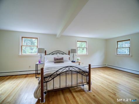 72 Willow Street Cheshire CT 06410