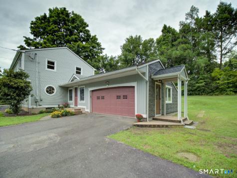 72 Willow Street Cheshire CT 06410