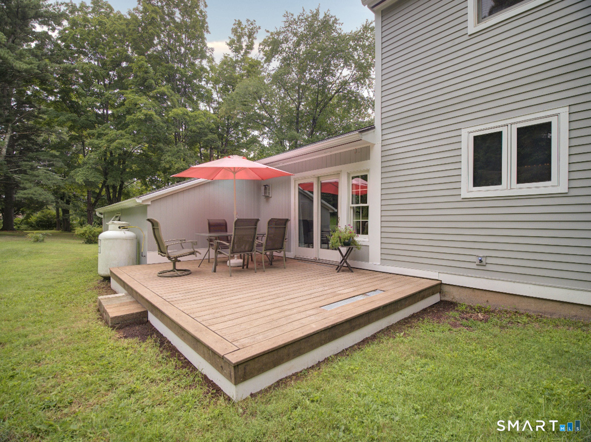 72 Willow Street Cheshire CT 06410